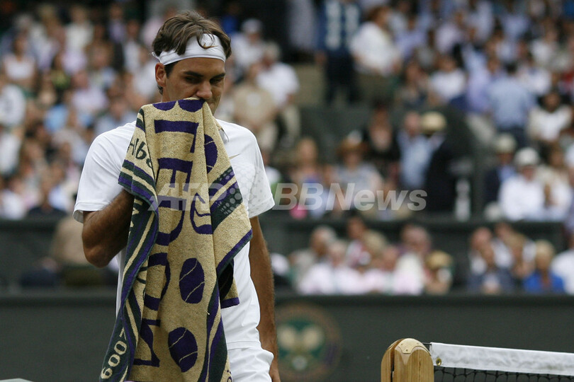 フェデラーが7年連続決勝進出、ウィンブルドン選手権