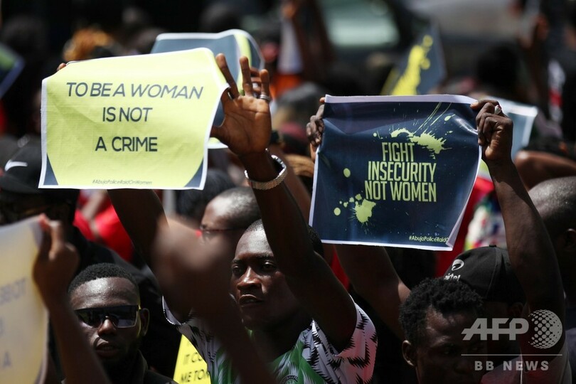 ナイジェリア首都警察、売春の容疑を掛けた女性らをレイプか