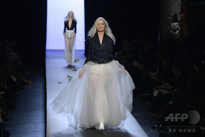 ナオミ・キャンベルもランウェイに、「ジャンポール・ゴルチエ」15年春夏オートクチュール