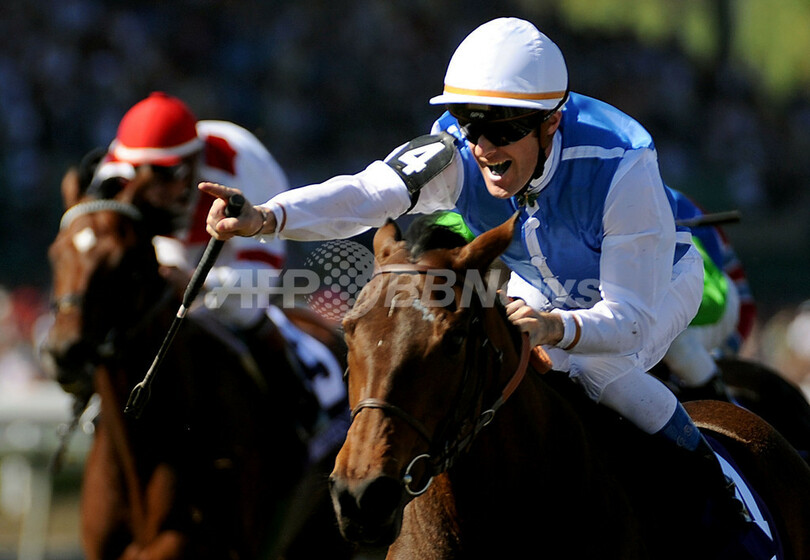 ゴルディコヴァ キップデヴィルを抑えBDマイルを制す 写真3枚 国際ニュース:AFPBB News