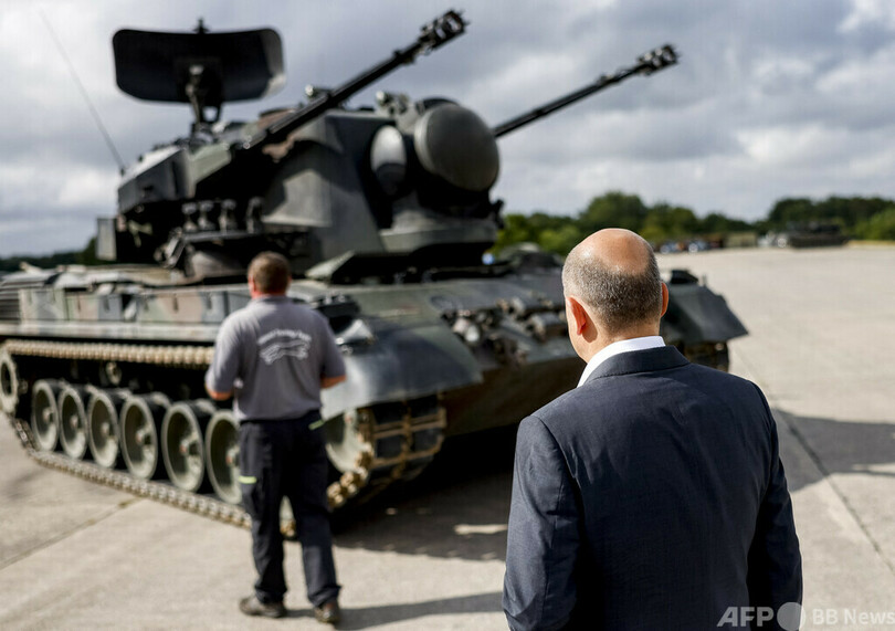 スイス、自国製弾薬のウクライナ提供認めず 独の要請拒否