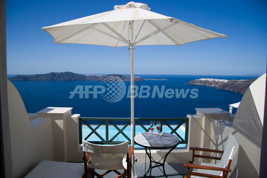 世界一ロマンチックなホテルはギリシャに、トリップアドバイザー 世界一ロマンチックなホテルはギリシャに、トリップアドバイザー