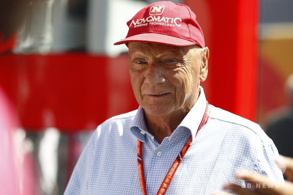 F1名ドライバーのラウダ氏が退院、8月に肺移植 F1名ドライバーのラウダ氏が退院、8月に肺移植
