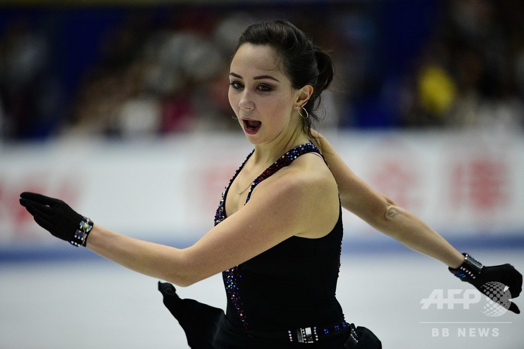 女帝 トゥクタミシェワが首位発進 宮原は僅差2位 Nhk杯 写真15枚 国際ニュース Afpbb News