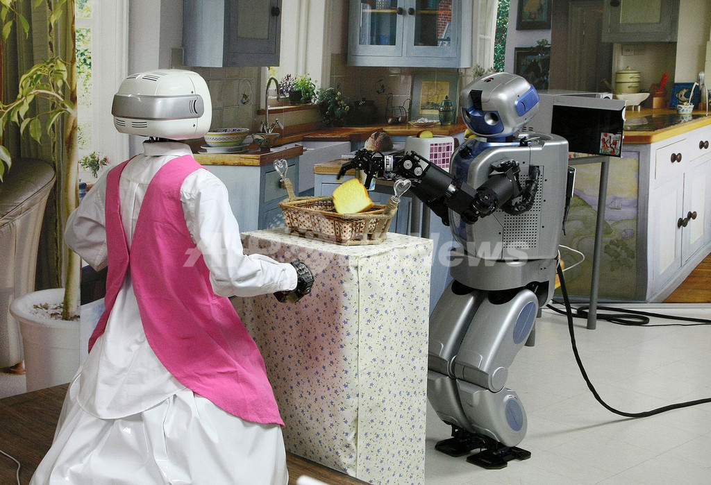 洗濯機も電子レンジもOK、二足歩行のメイドロボット開発 韓国 洗濯機も電子レンジもOK、二足歩行のメイドロボット開発 韓国