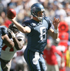 1TDを含むパス24本中17本を成功させ222ヤードを獲得したシーホークスのQBマット・ハッセルベック（%%Matt Hasselbeck%%）。(c)AFP/Getty Images Otto Greule Jr