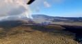 エクアドル・ガラパゴス諸島イサベラ島のウォルフ火山の噴煙を捉えた航空写真。ガラパゴス国立公園提供（2022年1月7日撮影）。(c)AFP PHOTO / GALAPAGOS NATIONAL PARK / WILSON CABRERA