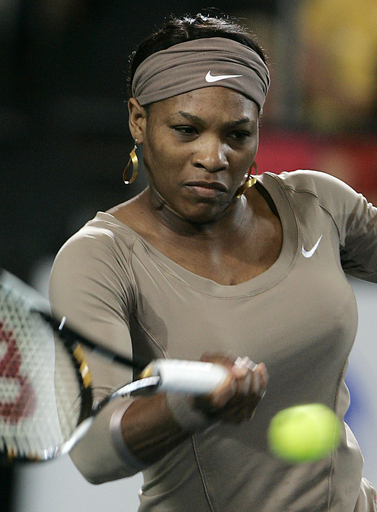 米国 セレーナがモリックを降し第1試合を制す