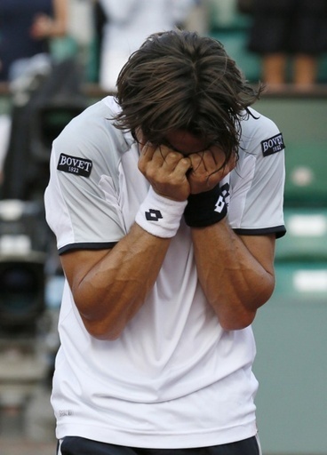 フェレールがフランスのツォンガ下し決勝へ、全仏オープン