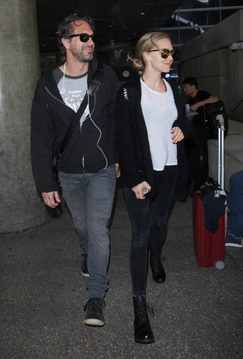 アマンダ・セイフライド、交際わずか6か月で婚約