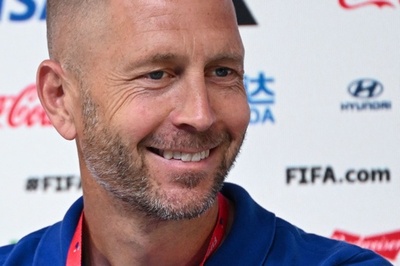サッカー米国代表、バーハルター氏を指揮官に再任