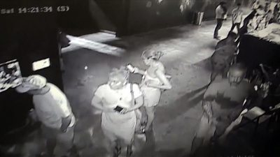 水族館で白昼堂々サメ盗む、容疑者の1人逮捕 米テキサス州