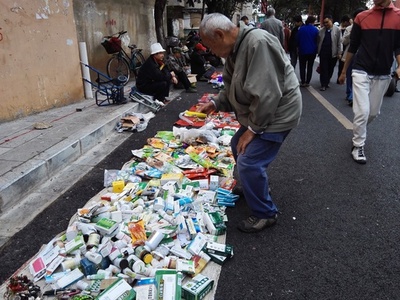 期限切れ医薬品、再販売の恐れ 中国の識者「回収制度を」