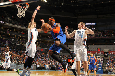 ユーイング代理HC率いるボブキャッツ、ニックスに敗れる