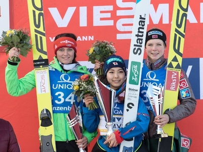 誰も止められない高梨、今季8勝目 ジャンプW杯女子