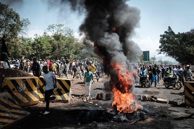 ケニア大統領選、野党候補の再選挙不出馬で衝突 複数の負傷者