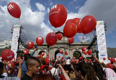 2020年夏季五輪開催地決定を待つマドリードの人たち