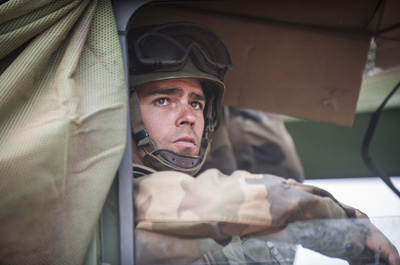 仏軍、マリ北部の町を奪還 武装勢力は主要橋を爆破