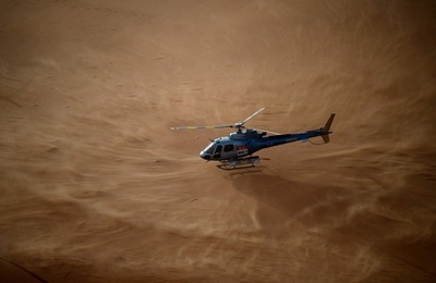 ダカールラリーで観客の死亡事故、レース車両と衝突