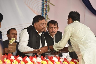 海賊100人近くが投降、「平穏な生活」求め バングラ