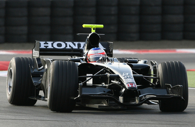 ＜07 F1＞バリチェロ 新車「RA107」のシェイクダウンを行う - スペイン