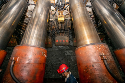 急速に「人」が消えていく中国の炭鉱