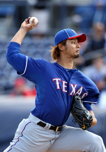 ダルビッシュ初登板は2回無失点、MLBオープン戦