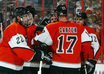 ＜06-07NHL＞フライヤーズ ハリケーンズに勝利し4連敗から脱出  - 米国