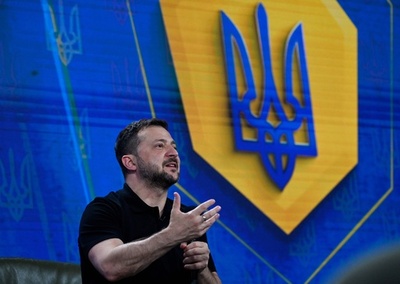 ウクライナ、国産弾道ミサイル発射実験に成功 ゼレンスキー氏