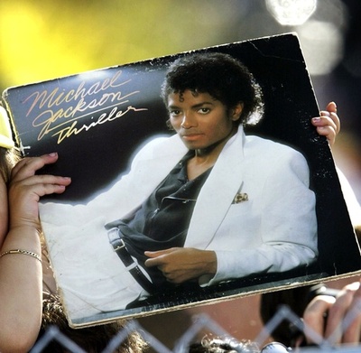 M・ジャクソンさんの「スリラー」、米売り上げで新記録
