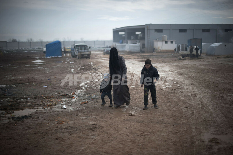 シリア難民、国外脱出の主要因は「レイプ」 報告書