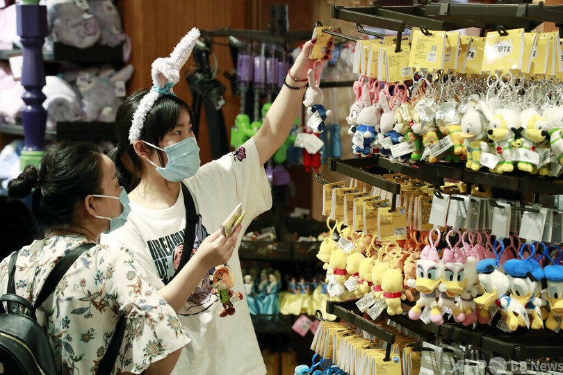 不適格長袖Tシャツを販売、上海ディズニー関連会社に510万円の罰金