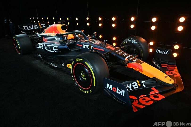 レッドブルF1、新車「RB19」発表