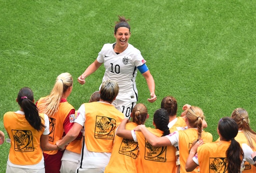 サッカー女子アメリカ代表　証明書付き　カーリーロイド　直筆サイン入りフォト ロイドが年内での引退を表明 サッカー米女子代表のレジェンド