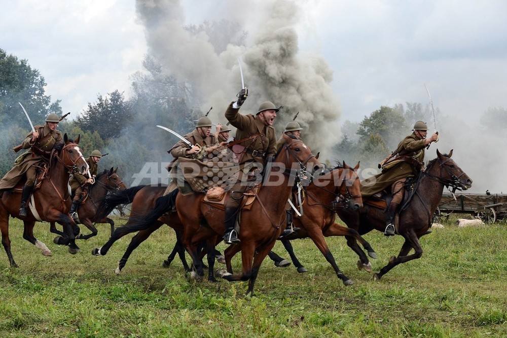 旧ドイツ軍によるポーランド侵攻を再現、第2次世界大戦きっかけ 写真5枚 国際ニュース：AFPBB News