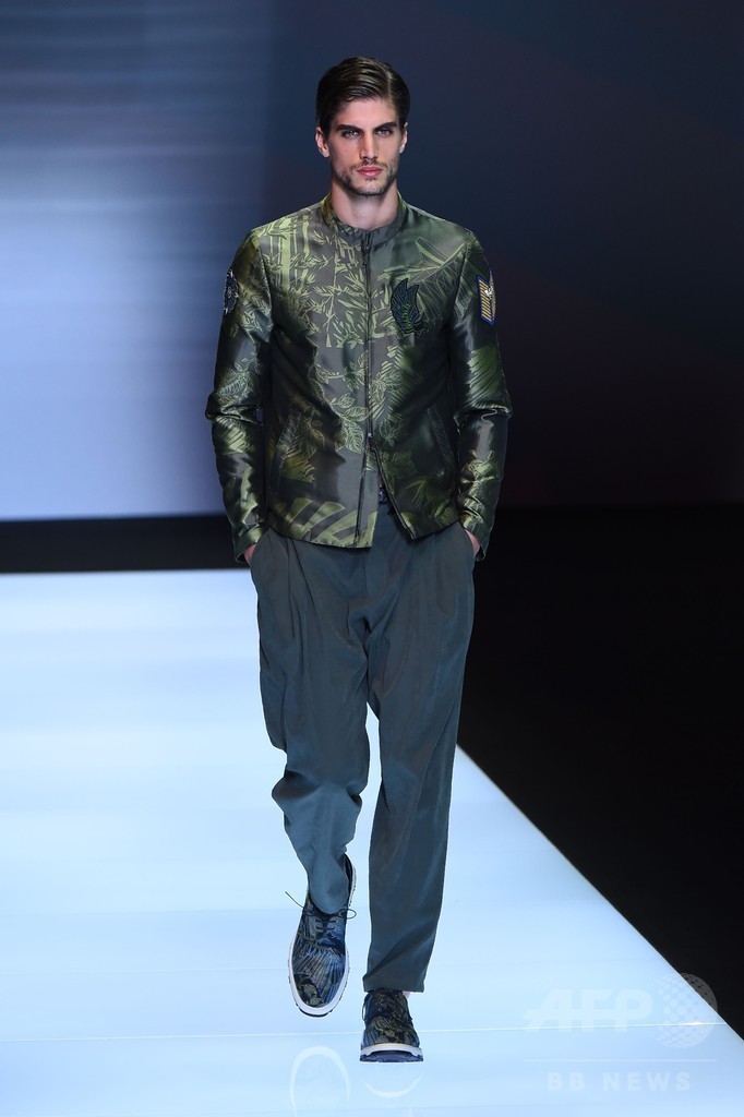 「エンポリオ アルマーニ」17年春夏メンズ