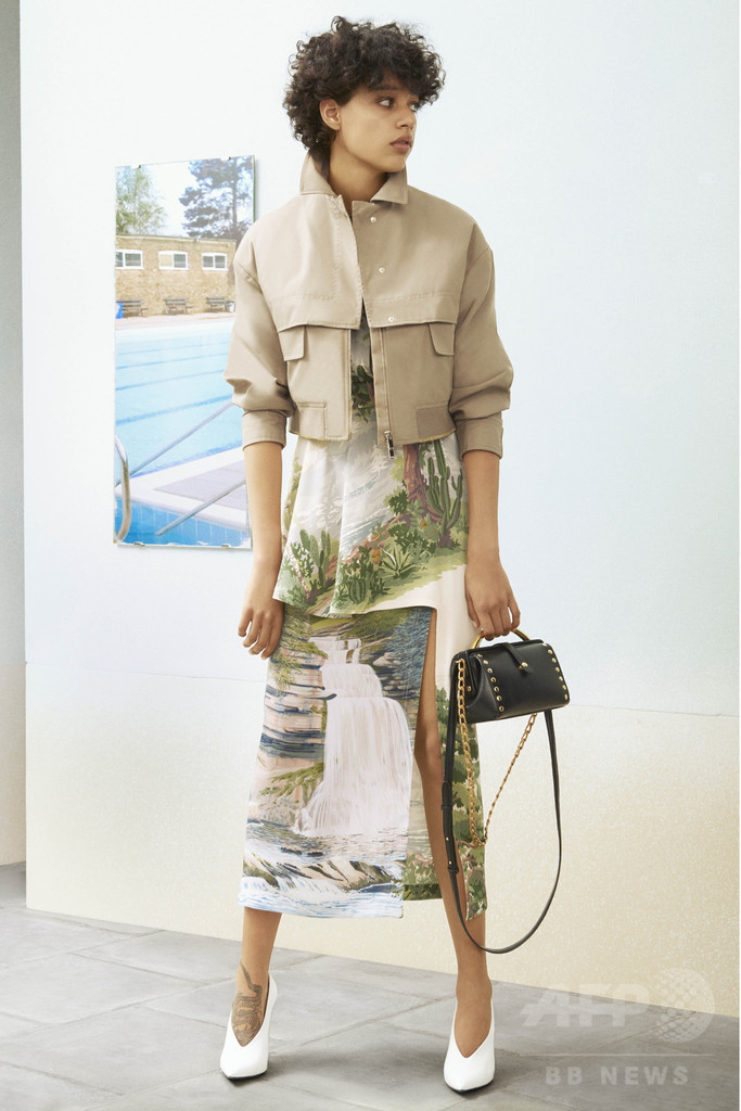 「ステラ マッカートニ」ブランド初のメンズ＆ウィメンズ、アビー・ロード・スタジオで発表