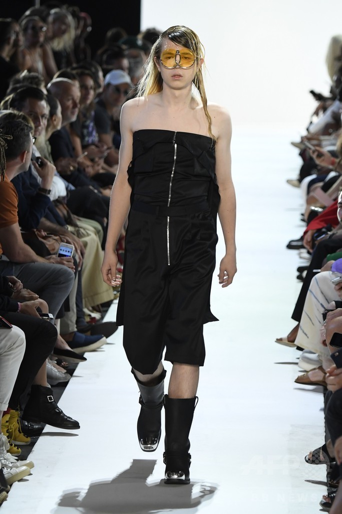 「フード・バイ・エアー」17年春夏