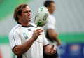 練習に臨む%%Jannie du Plessis%%。(c)AFP/WILLIAM WEST