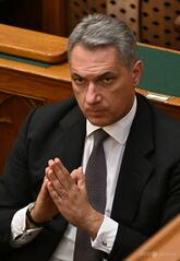 ハンガリー閣僚、移民がいないなら少数民族ロマにトイレ掃除をさせればよいと発言 非難殺到