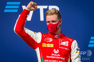 ミック・シューマッハがF2で今季2勝目、来季F1昇格へ追い風 写真1枚 国際ニュース：AFPBB News