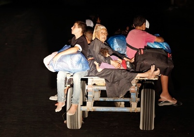 イスラエル軍、ガザ地区で地上作戦開始 ラジオ報道