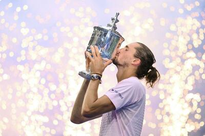 ズベレフがシェルトン下し全米OP制覇、苦難乗り越え全仏に続くGS2勝目