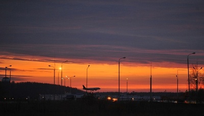 ウクライナ、ロシア航空便の領空通過を禁止