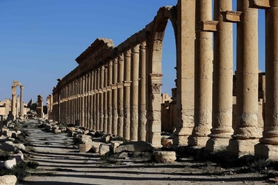 シリア軍、パルミラで42人の遺体発見 「ISが処刑」