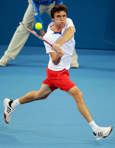 マレーとドルゴポロフが決勝進出、ブリスベーン国際