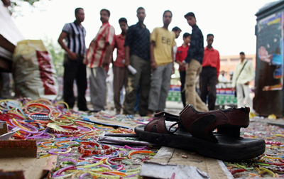 インド連続爆破事件、警察当局が容疑者2人逮捕