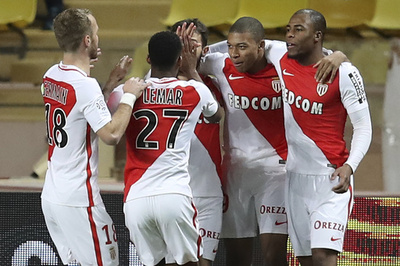 首位モナコがナントに4発快勝、新星エムバペが2得点