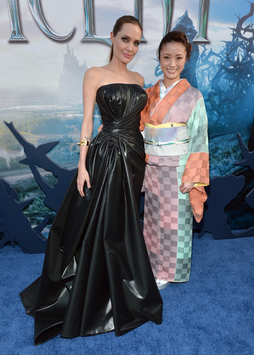 アンジー＆上戸彩の2ショットも実現、『マレフィセント』ワールドプレミア