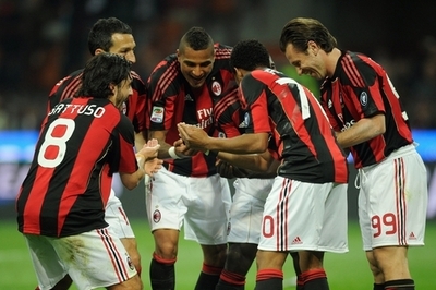 首位ミラン快勝、インテルは優勝争いから脱落